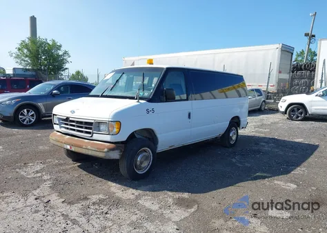 1996 Ford Econoline E250 Van z USA, uszkodzony, nr VIN 1FTHE24H2THB36426
